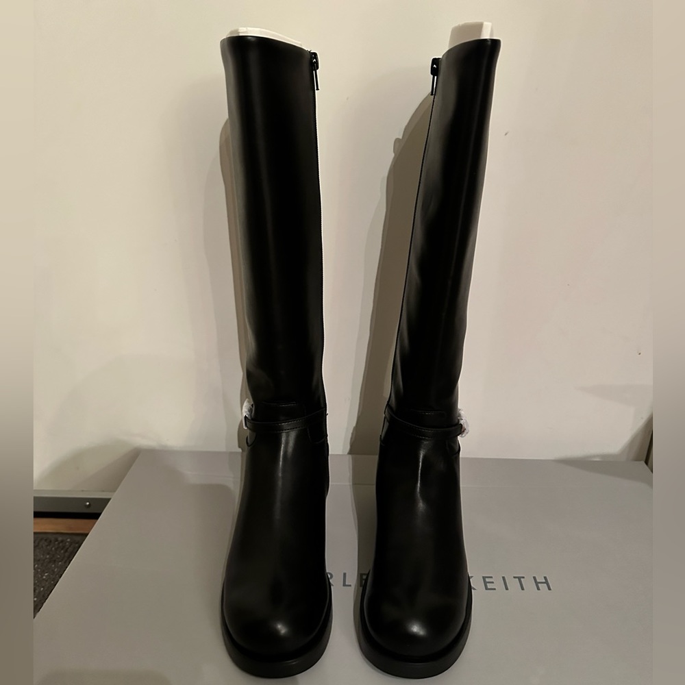Charles & Keith Belted Knee-High Boots - Black (size 7) - Picture 11 of 11